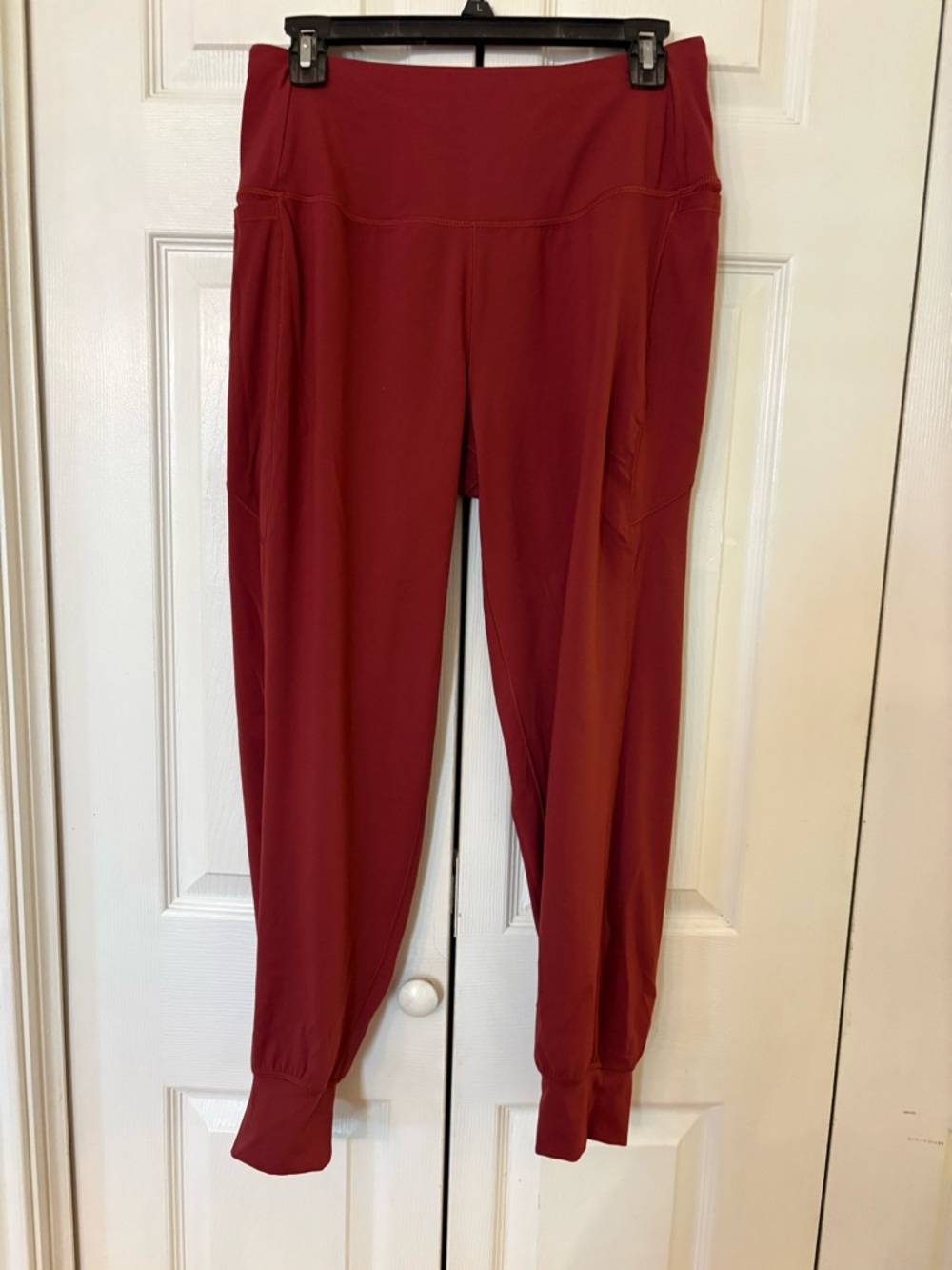 Calia High-Waist Jogger Pants - Deep Red Medium